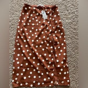 NWT Abercrombie & Fitch midi skirt, high slit.